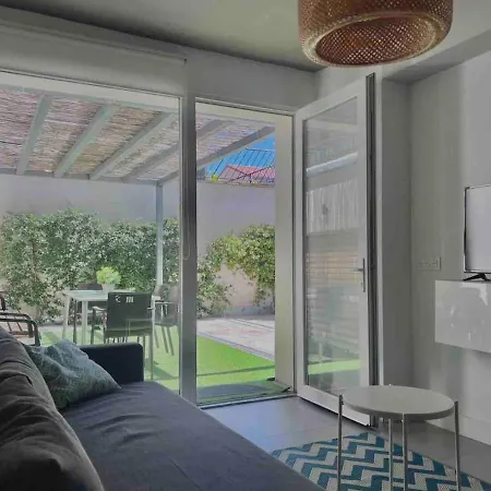 Poisson By Aroom Vut-Le- 1147 Casco Historico Casa Con Patio Privado Leon Exterior photo