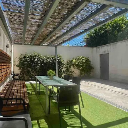 Poisson By Aroom - Vut Le 1147 Leon Exterior photo