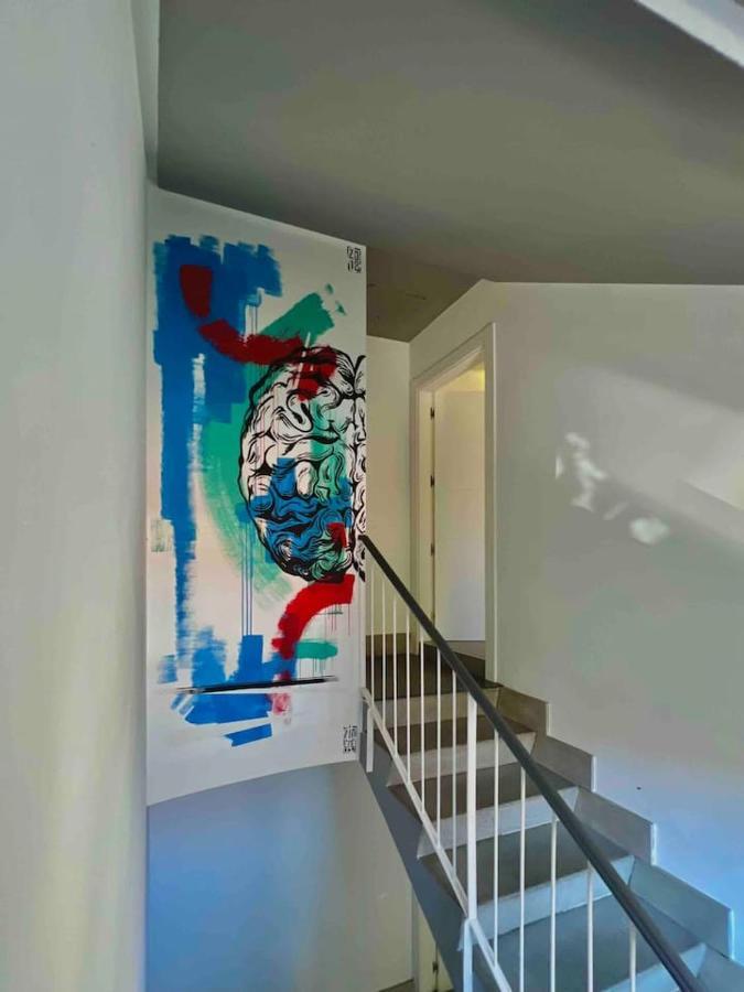 Poisson By Aroom - Vut Le 1147 Appartement